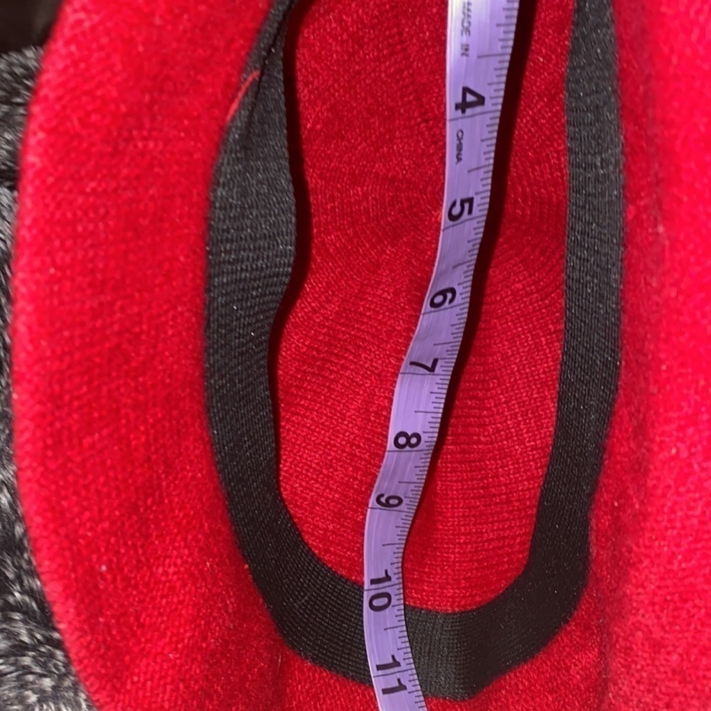 August hat company red wool bucket hat - Picture 6 of 9